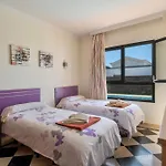 Vila Alisios 58 *